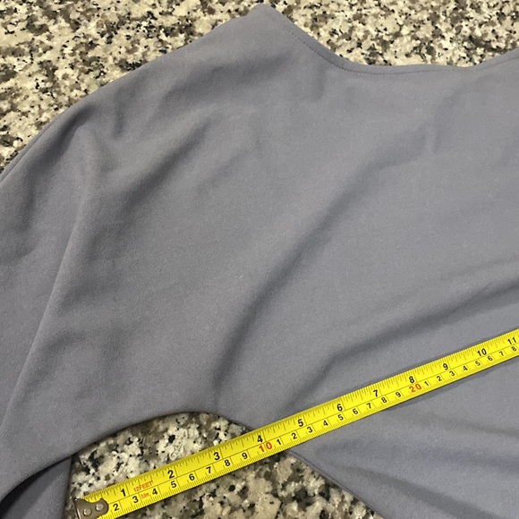 Elegant Gray Women's Jumpsuit - Picture 5 of 9